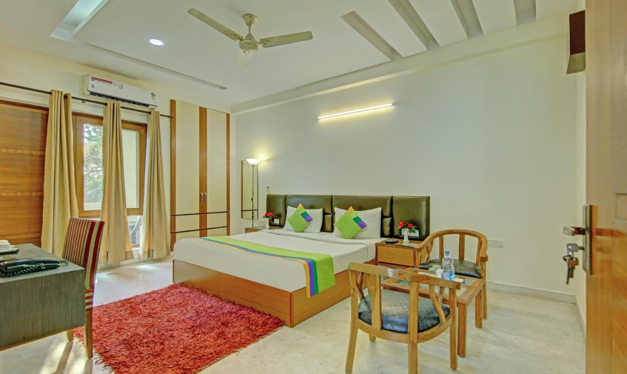Itsy Hotels Swastika Inn Sector 26 Noida Exterior foto
